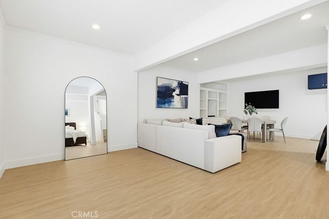 12344 Circula Panorama, Santa Ana, CA 92705