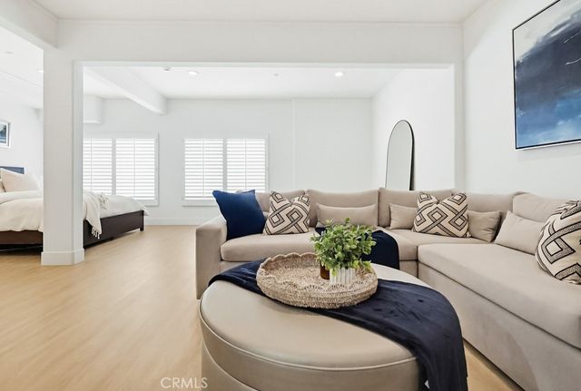 12344 Circula Panorama, Santa Ana, CA 92705