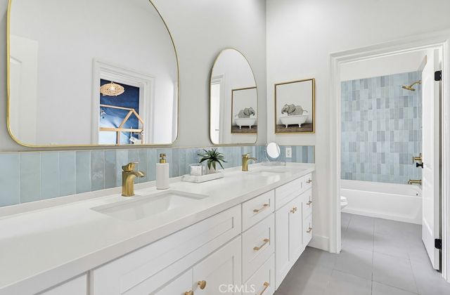 12344 Circula Panorama, Santa Ana, CA 92705