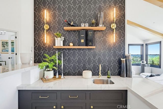 12344 Circula Panorama, Santa Ana, CA 92705