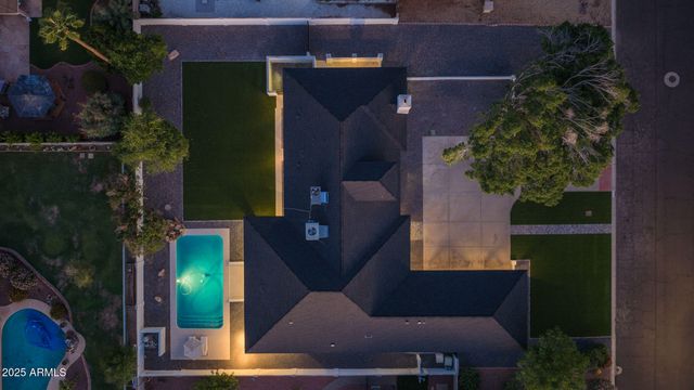 7716 W JOHN CABOT Road, Glendale, AZ 85308