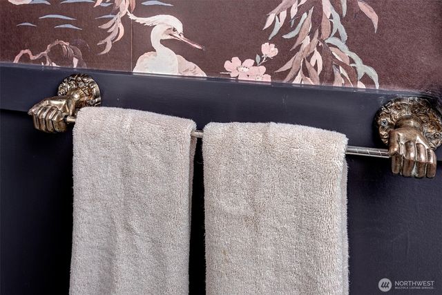 2103 5th Avenue N, Seattle, WA 98109