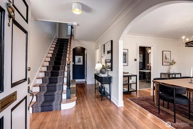 2103 5th Avenue N, Seattle, WA 98109