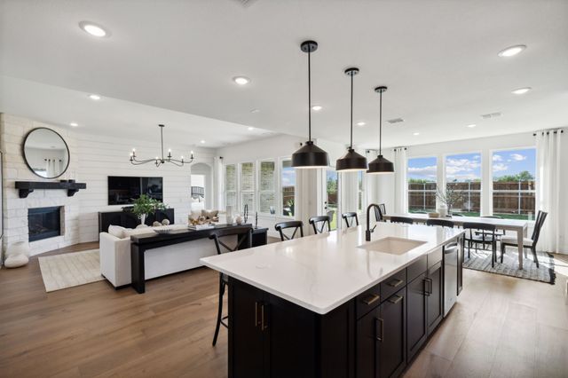 11105 Abbotsbury Road, Fort Worth, TX 76052