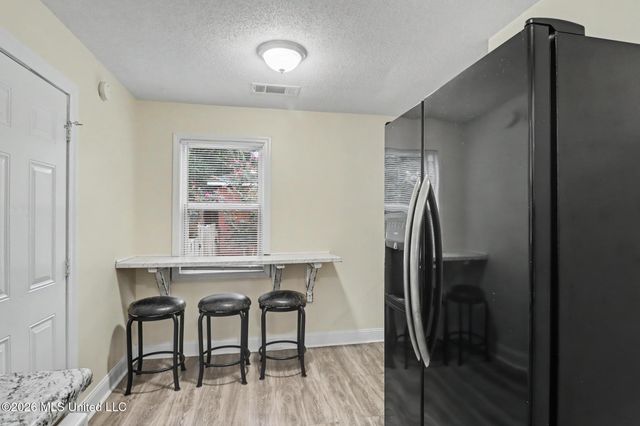 324 West Drive, Biloxi, MS 39531