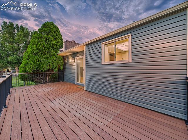 2210 Greenwich Circle, Colorado Springs, CO 80909