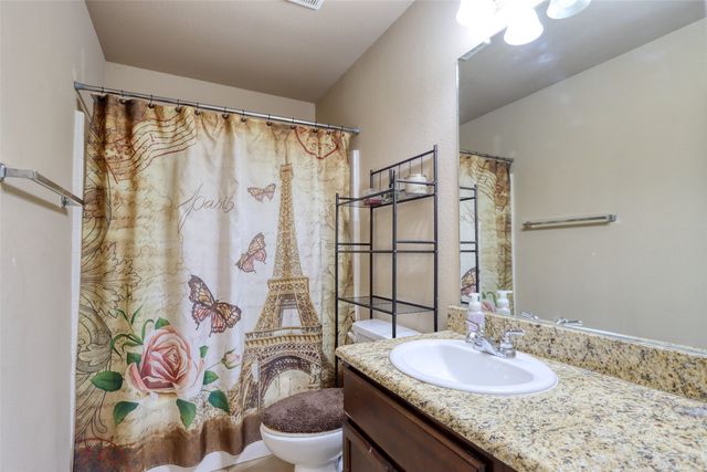 933 Heston Circle, Robinson, TX 76706