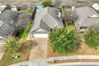 933 Heston Circle, Robinson, TX 76706