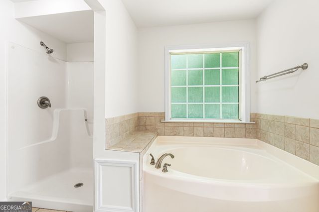 611 Fairmont Drive, Macon, GA 31210