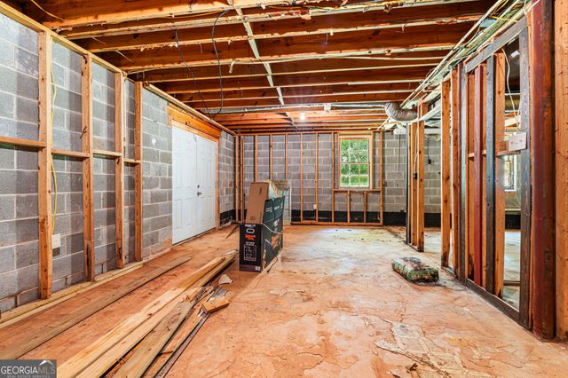611 Fairmont Drive, Macon, GA 31210