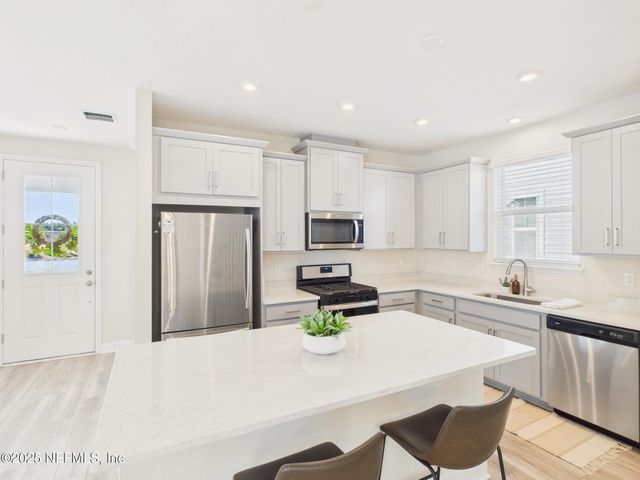 253 SPARTINA Lane, Yulee, FL 32097