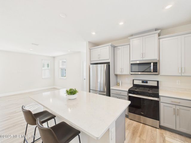 253 SPARTINA Lane, Yulee, FL 32097