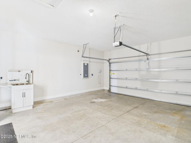 253 SPARTINA Lane, Yulee, FL 32097