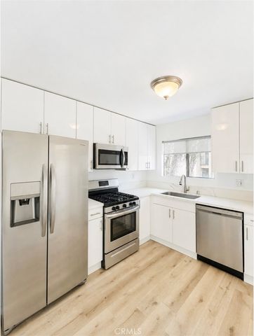 10331 Lindley 120, Porter Ranch, CA 91326