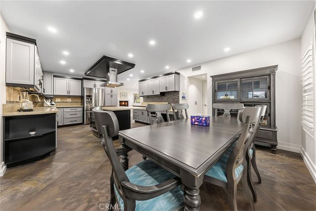 686 Dapple Gray Circle, Walnut, CA 91789