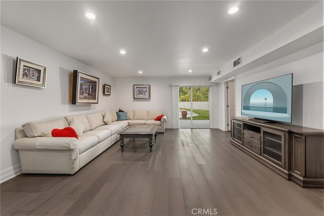 686 Dapple Gray Circle, Walnut, CA 91789