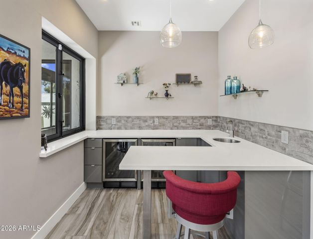 6823 E 6TH Street, Scottsdale, AZ 85251