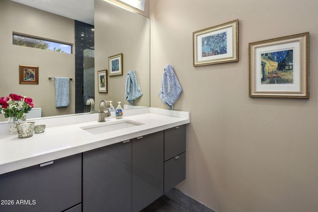 6823 E 6TH Street, Scottsdale, AZ 85251