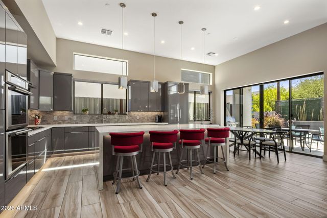 6823 E 6TH Street, Scottsdale, AZ 85251