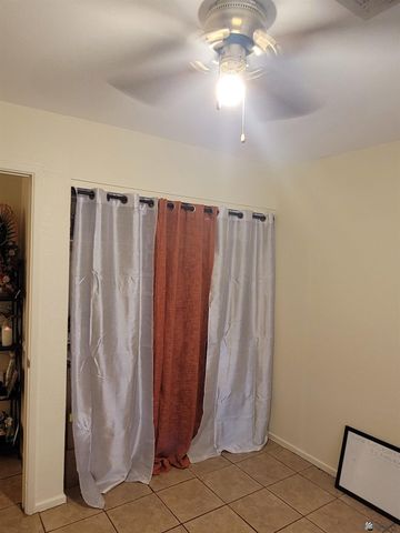 227 S 7 AVE, Yuma, AZ 85364