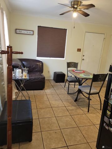 227 S 7 AVE, Yuma, AZ 85364