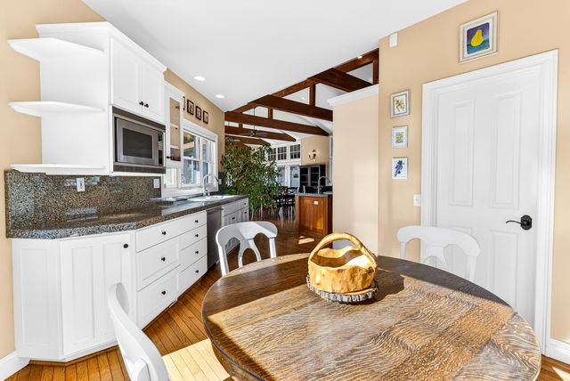 19165 Leopard Ct, Grass Valley, CA 95949