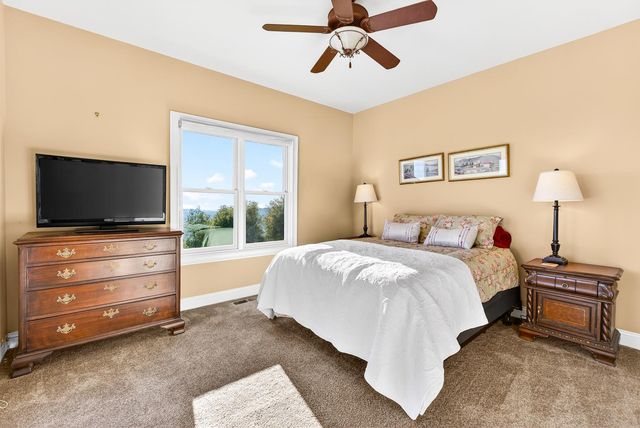 19165 Leopard Ct, Grass Valley, CA 95949