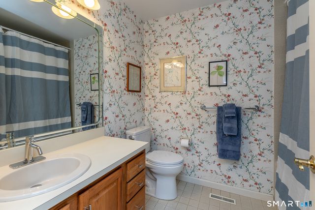 74 Woodbury Hill 74, Woodbury, CT 06798