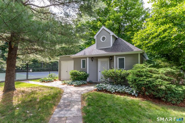 74 Woodbury Hill 74, Woodbury, CT 06798