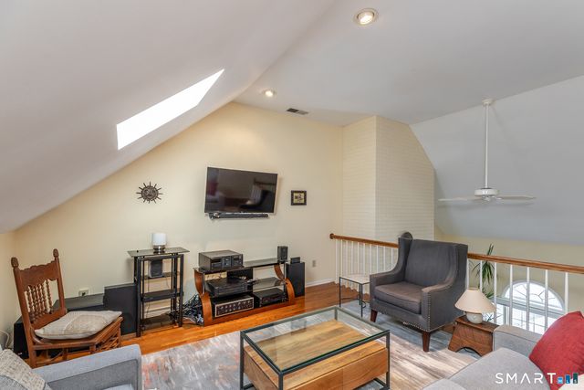 74 Woodbury Hill 74, Woodbury, CT 06798