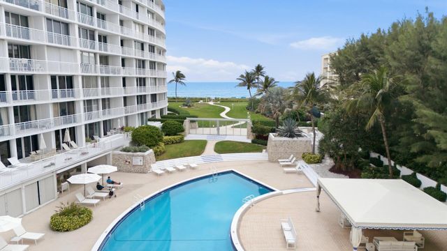 2780 S Ocean Boulevard 709, Palm Beach, FL 33480