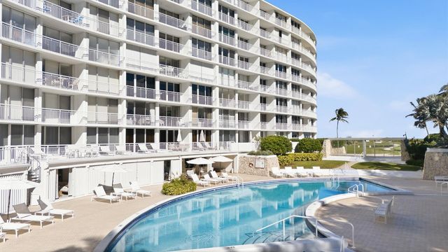 2780 S Ocean Boulevard 709, Palm Beach, FL 33480