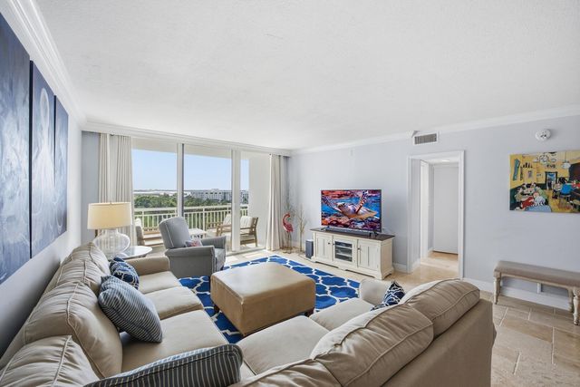 2780 S Ocean Boulevard 709, Palm Beach, FL 33480