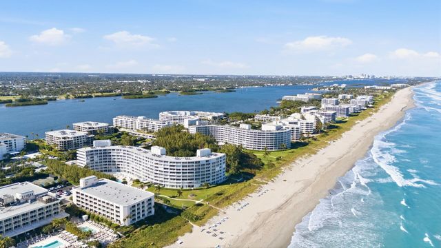 2780 S Ocean Boulevard 709, Palm Beach, FL 33480