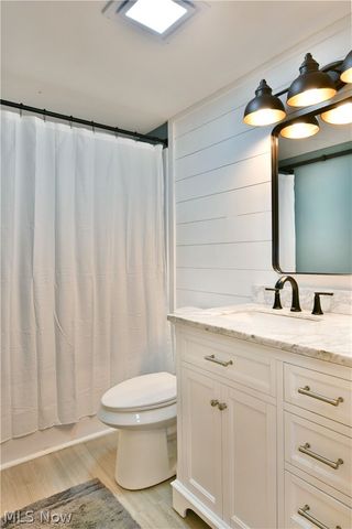3110 Williams Street NW, Warren, OH 44481