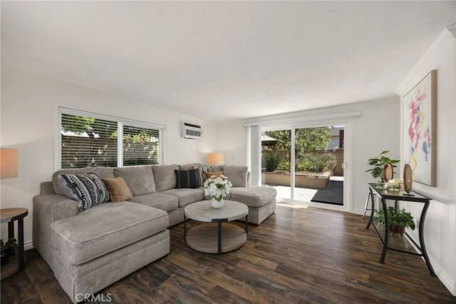 2224 Braeburn Avenue, Fullerton, CA 92831