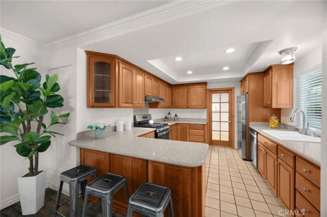 2224 Braeburn Avenue, Fullerton, CA 92831