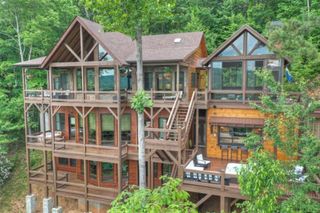 436 Geronimo Road, Blue Ridge, GA 30513