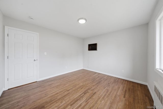 986 Cayuga Road, West Hempstead, NY 11552