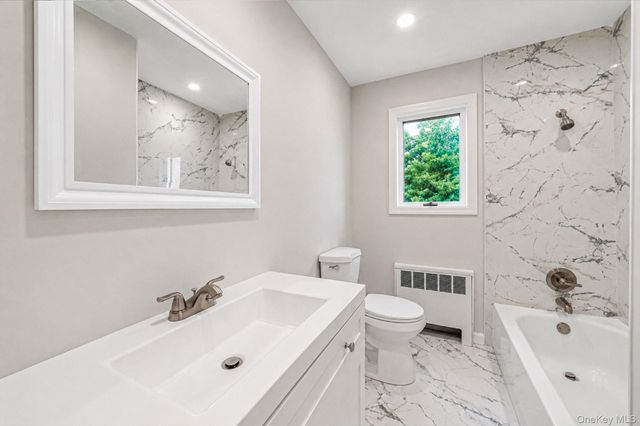 986 Cayuga Road, West Hempstead, NY 11552