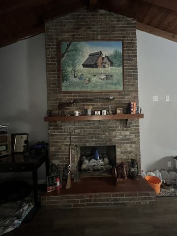 990 E Piney Rd, Dickson, TN 37055