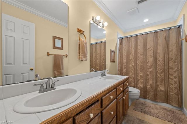 3901 Coltswood Drive, Greensboro, NC 27406