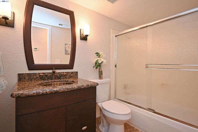 1498 Columbine Way, Livermore, CA 94551