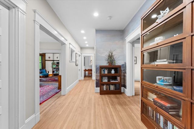 17 Lakeville Road 4, Boston, MA 02130