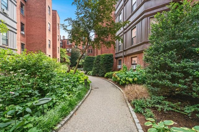 17 Lakeville Road 4, Boston, MA 02130