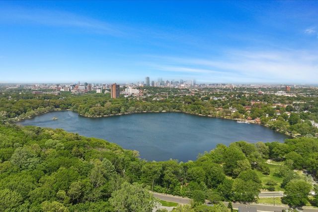 17 Lakeville Road 4, Boston, MA 02130