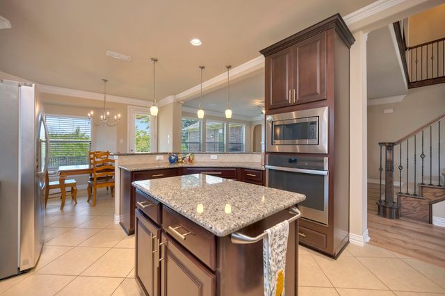 1133 Bentley Drive, Roanoke, TX 76262