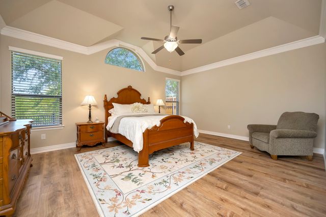 1133 Bentley Drive, Roanoke, TX 76262