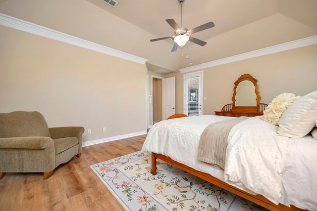 1133 Bentley Drive, Roanoke, TX 76262