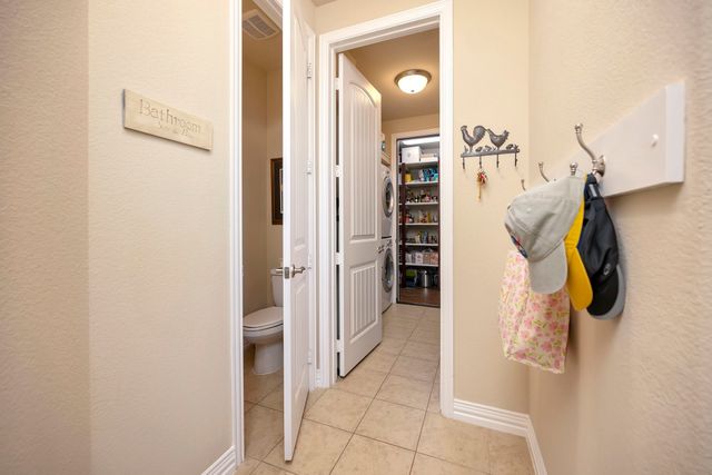 1133 Bentley Drive, Roanoke, TX 76262